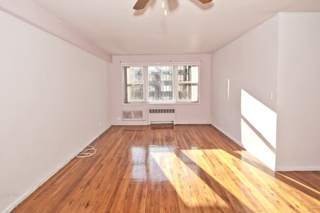 Generous living room. - 30 E Hartsdale Ave