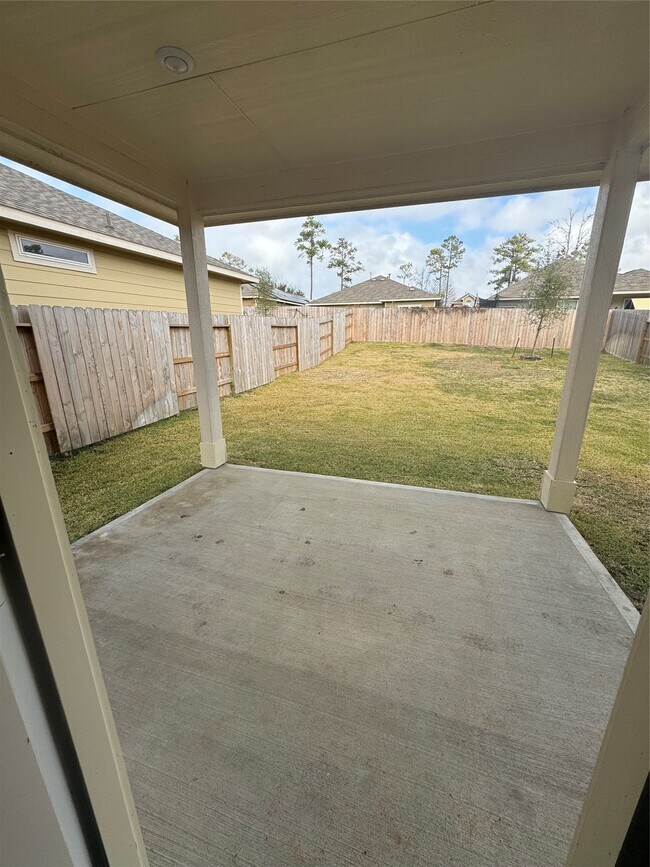 Building Photo - 18528 Meadow Point Ln