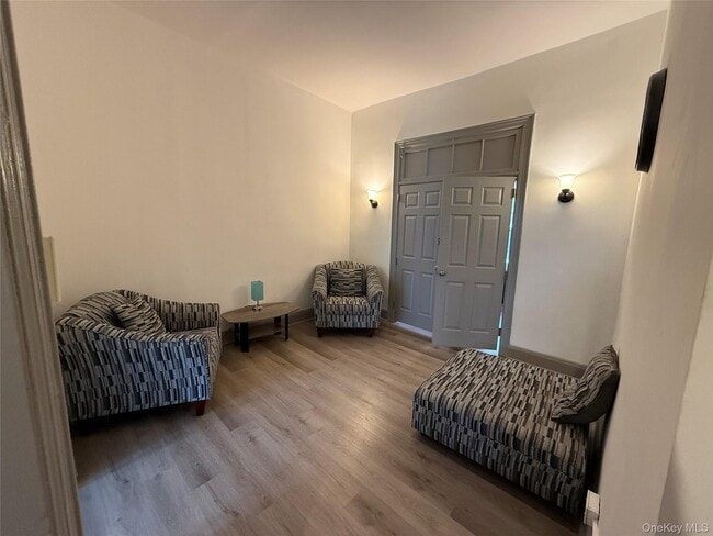 Building Photo - 768 Greene Ave