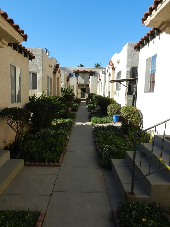 Building Photo - Golden Hill -Charming 1BR/1BA Spanish styl...