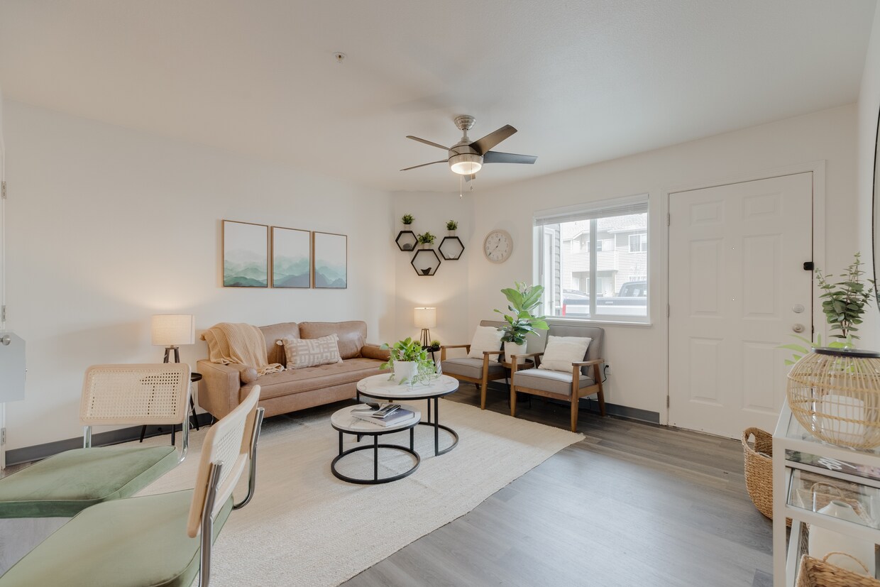 The Landing at Clearwater Townhomes for Rent Moscow, ID