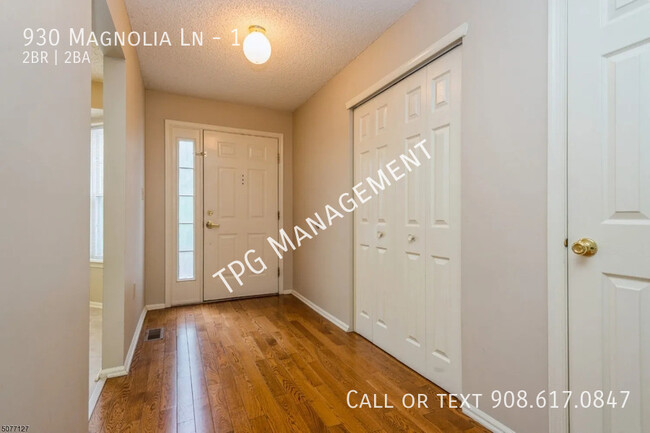 Foto del edificio - 930 Magnolia Ln