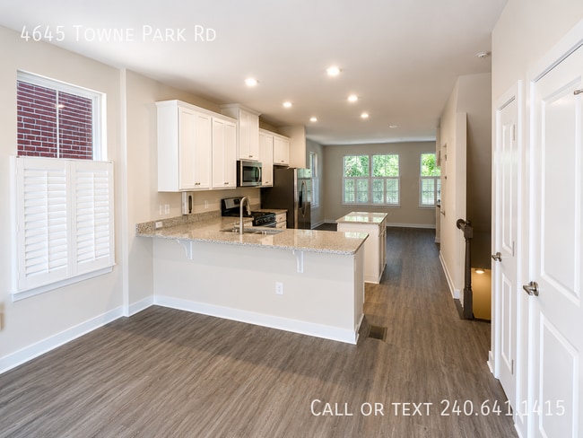 Photo - 4645 Towne Park Rd- House