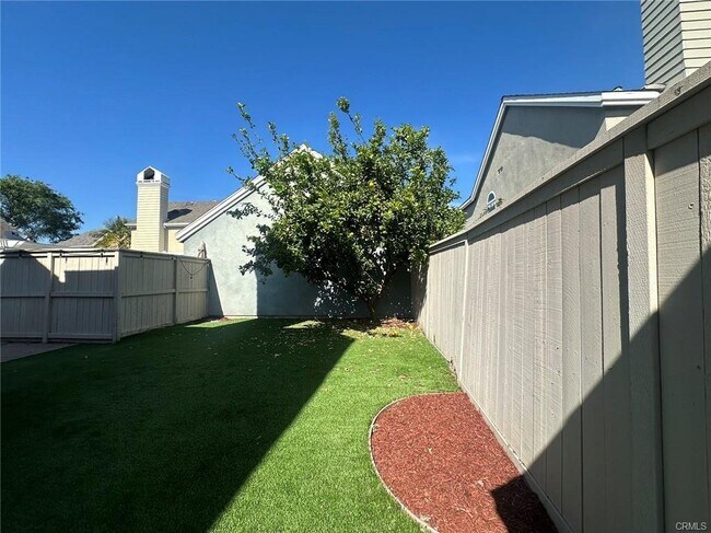 Building Photo - 21526 Hiddenbrook Apt #142, Mission Viejo,...