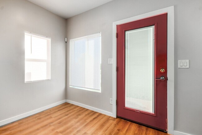 Foto del edificio - 1 bed/1 bath Apartment in CENTRAL PHOENIX