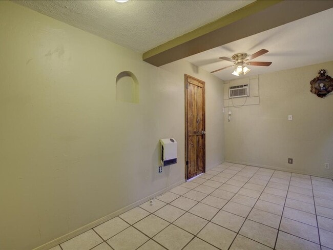 Foto del edificio - 1 Bedroom 1 Bathroom