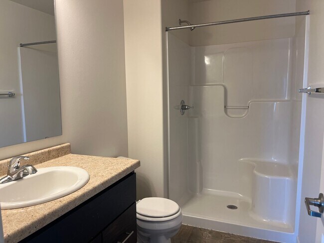 Foto del edificio - 3 Bed 3 Bath Single Family Home