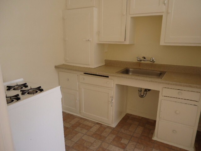 Foto del edificio - Newly remodel Studio ready to move in..