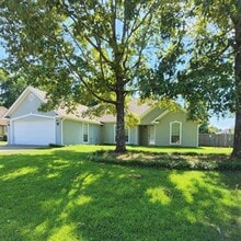 Building Photo - 3013 Bowron Rd