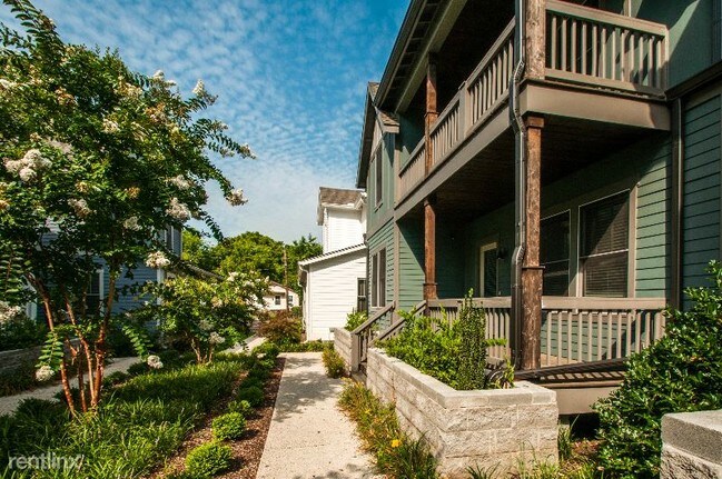 Building Photo - 3 br, 2.5 bath House - 1708B 4th Ave N