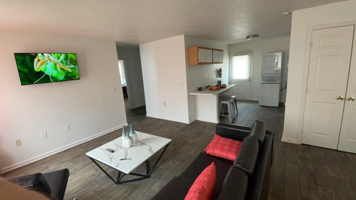 822 Castlewood Dr, Greensboro, NC 27405 Townhome Rentals in