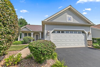 Building Photo - 13060 W Coventry Ln