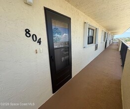 Building Photo - 500 Palm Springs Blvd