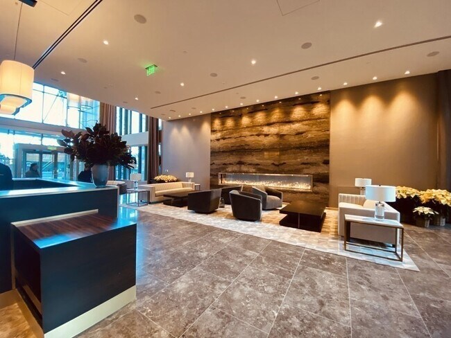 Foto del edificio - 80 Pier 4 Blvd