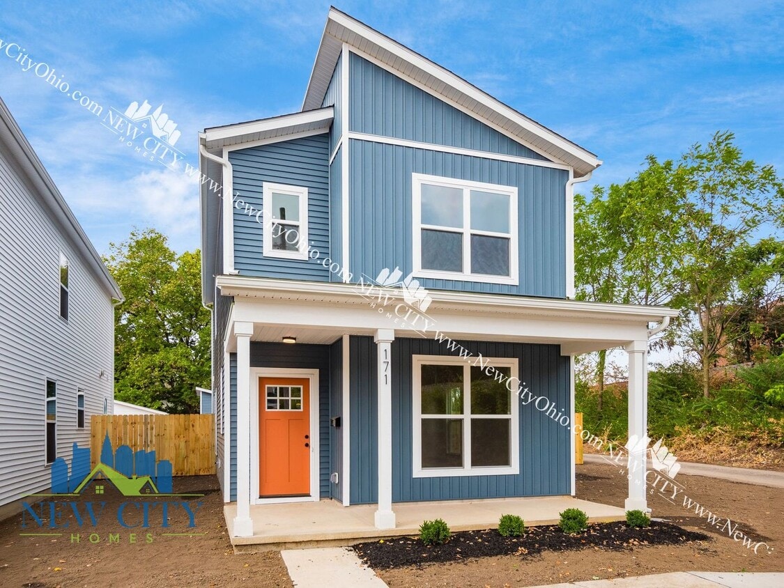Primary Photo - Brand New Franklinton 3 Bedroom 2.5 Bathro...