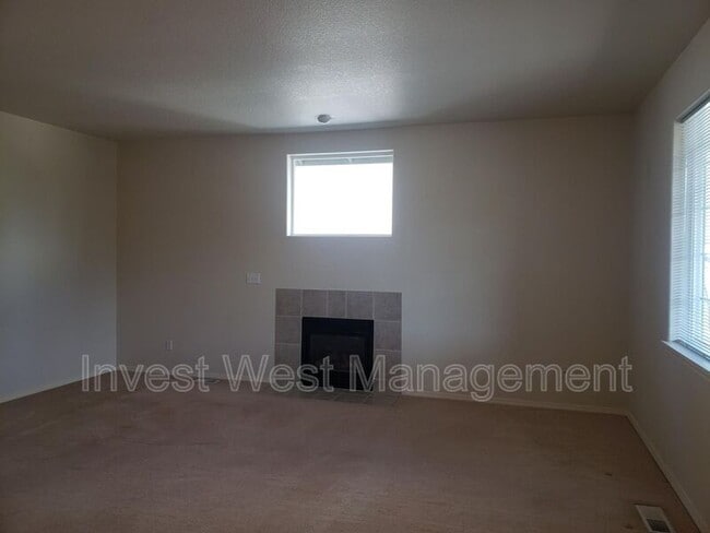 Building Photo - 11306 NW 12th Ave
