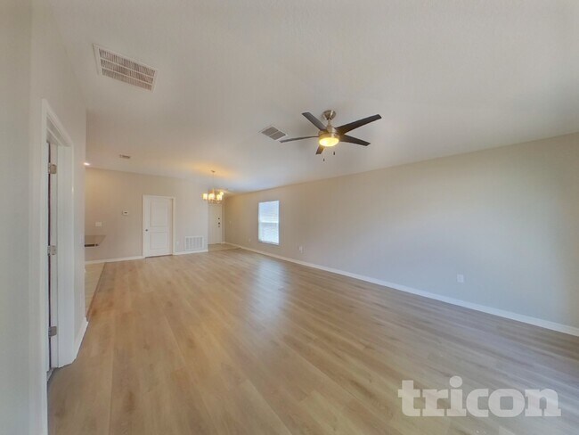 Foto del edificio - 8440 Hunters Fork Loop