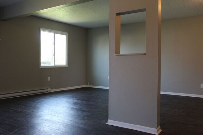 Foto del edificio - 303 8th St