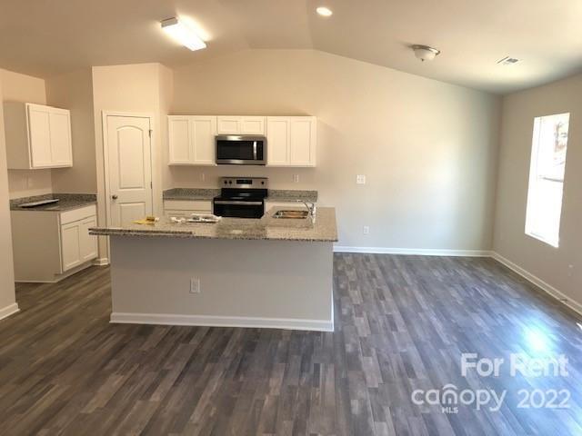Building Photo - 1169 Silvertrace Dr