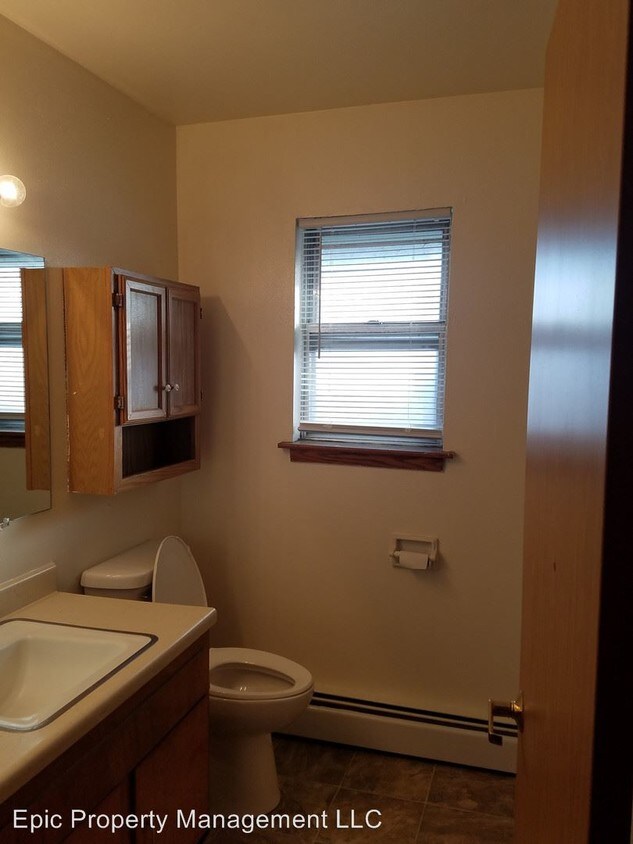 1109 Talcott St, Fort Atkinson, WI 53538 Condo for Rent in Fort