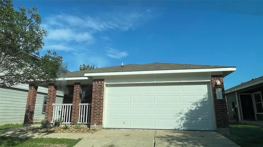 Primary Photo - 7513 Cayenne Ln