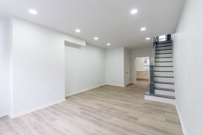 Foto del edificio - Point Breeze Beauty