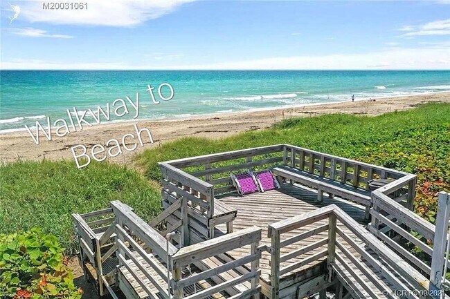 Foto del edificio - 11000 S Ocean Dr