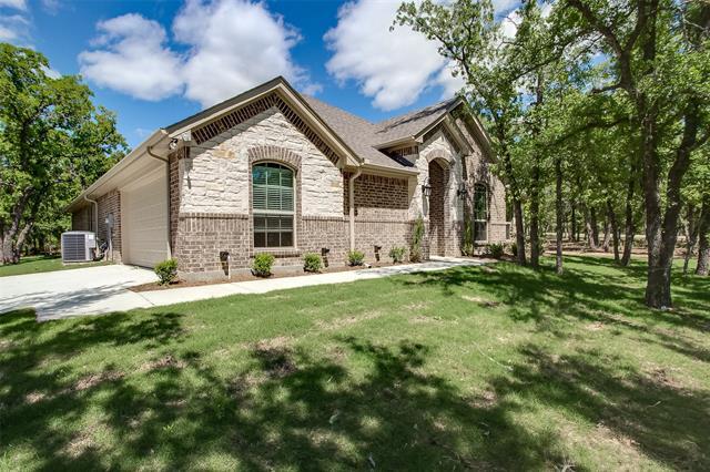 Building Photo - 139 Post Oak Wy