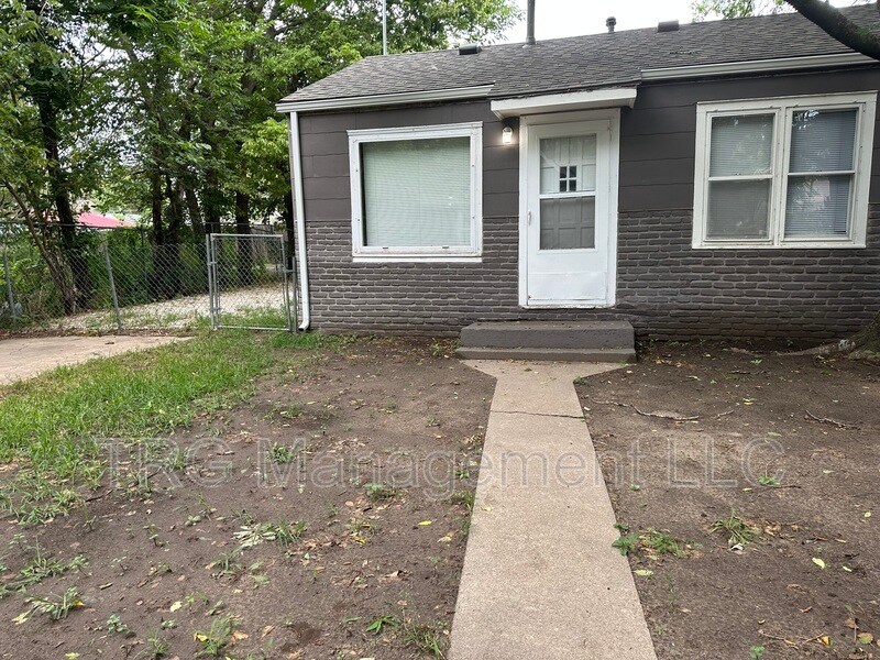 1328 S St Francis Ave, Wichita, KS 67211 House Rental in Wichita, KS