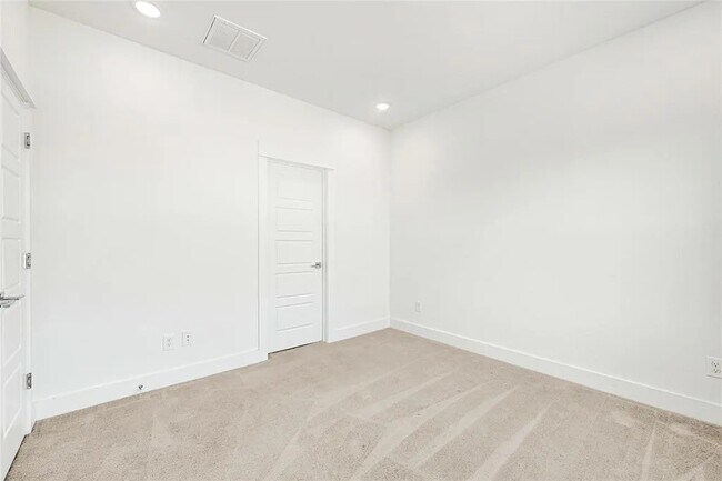 Foto del edificio - 4623 Cochran St