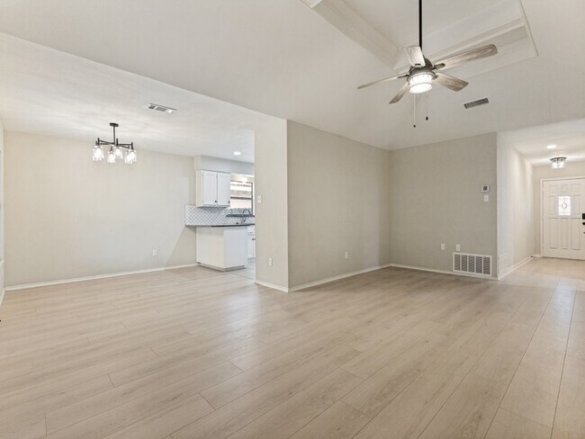 Foto del edificio - 2313 Harvest Glen Ct