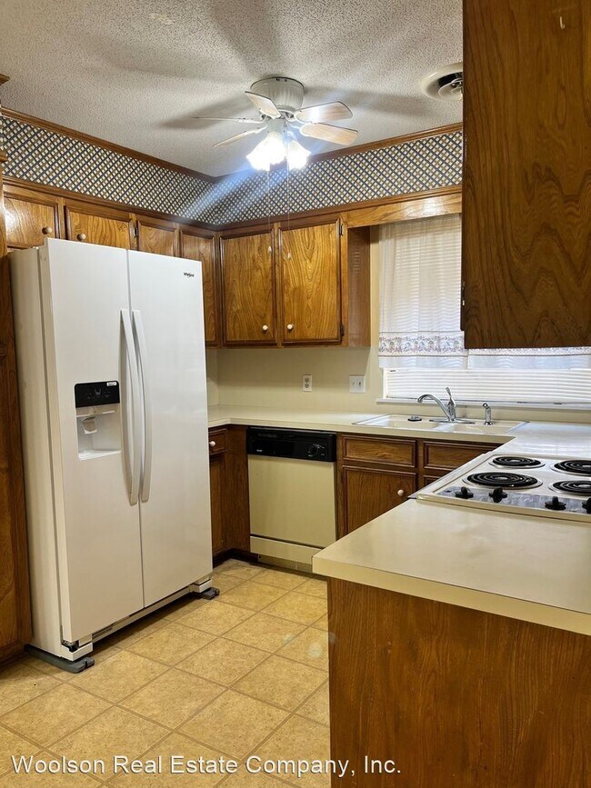 Building Photo - 3 br, 2 bath House - 306 Rattan