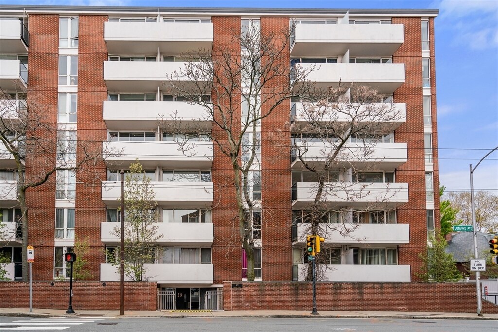 Foto principal - 29 Concord Ave