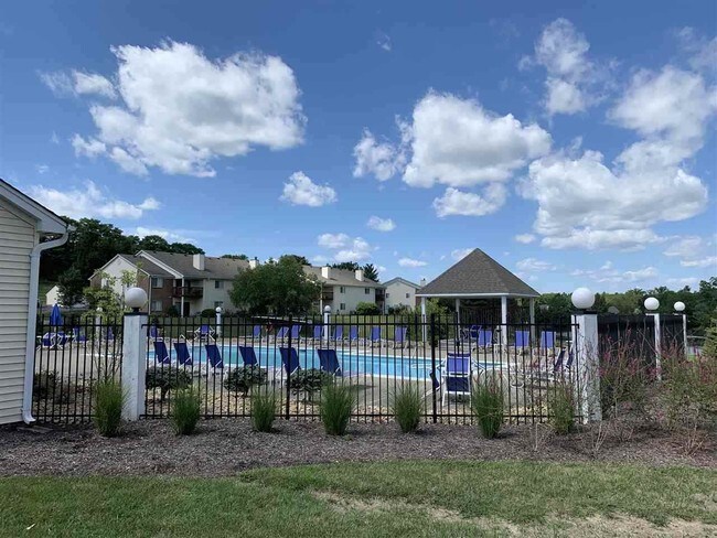 Building Photo - 39 Rio Grande Cir
