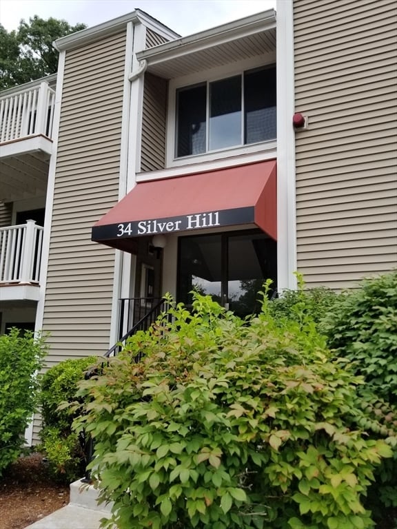 Building Photo - 34 Silver Hill Ln