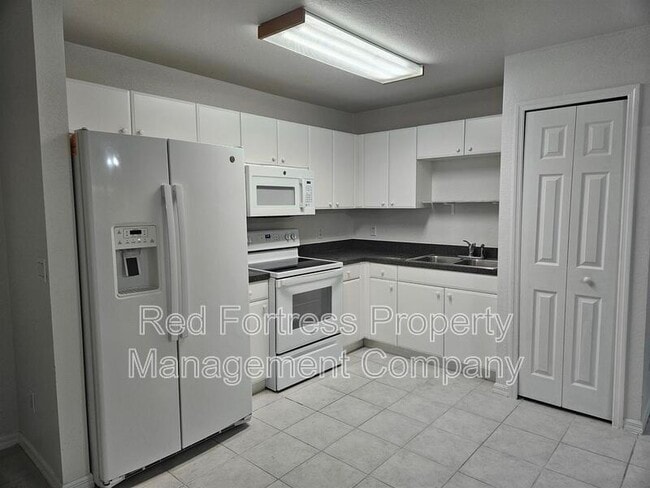 Foto del edificio - 1916 Santa Barbara Blvd