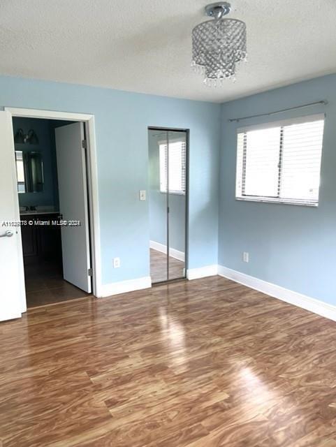 Foto del edificio - 9634 W McNab Rd