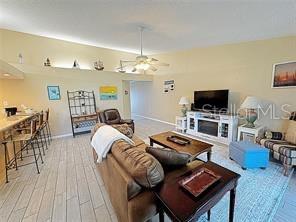 Foto del edificio - 404 Hidden Harbour Dr