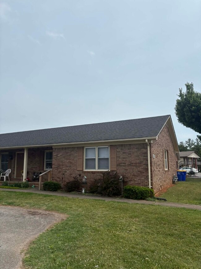 Building Photo - 1768 Patrick Way