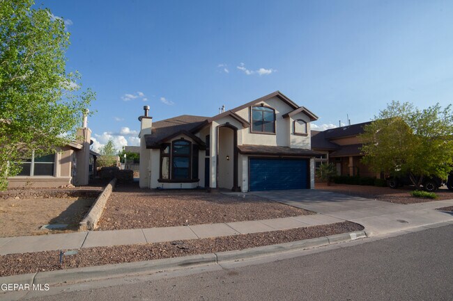 Foto del edificio - 13260 Emerald Creek Dr