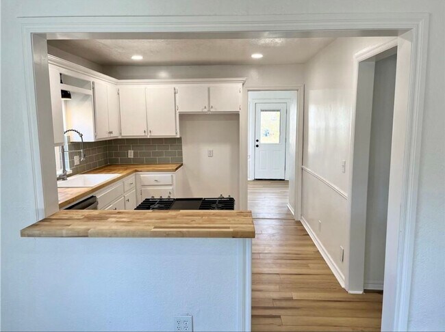 Foto del edificio - Rental Property in Norman Near OU Campus