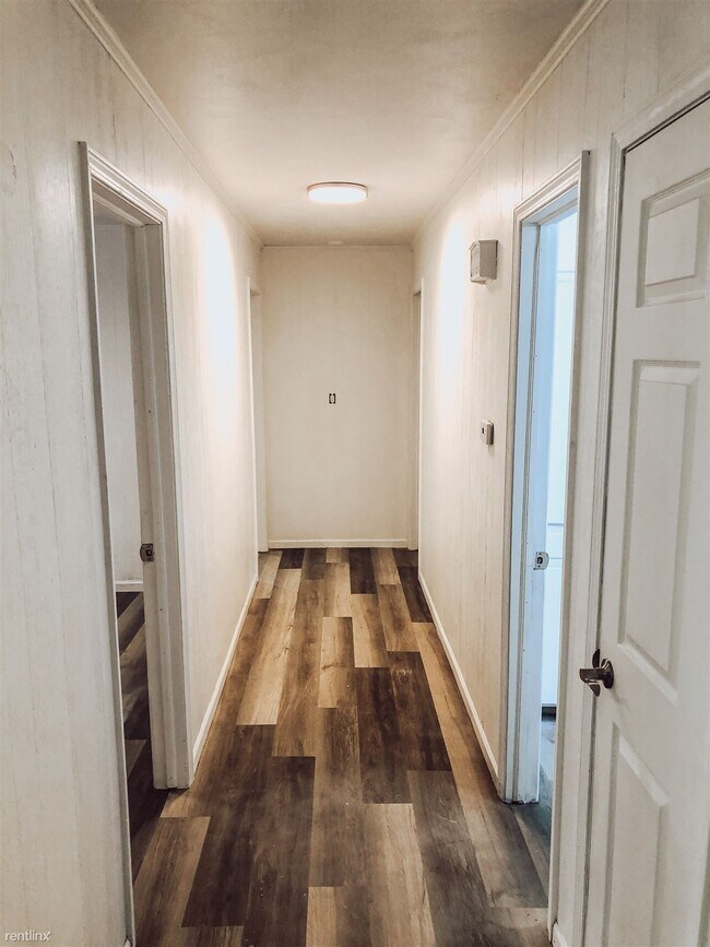 Foto del edificio - 3 br, 2 bath House - 2709 South Sterling A...