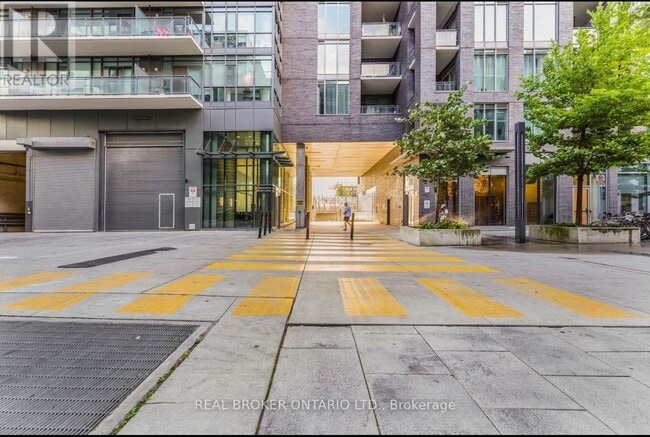 Building Photo - 20-820 Minowan Miikan Ln