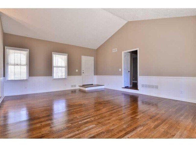 Foto del edificio - 3958 Plumcrest Cir SE