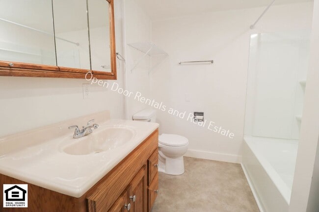 Foto del edificio - 918 W King St