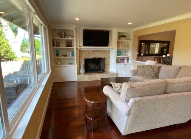 Foto principal - 6828 Fairfield Dr