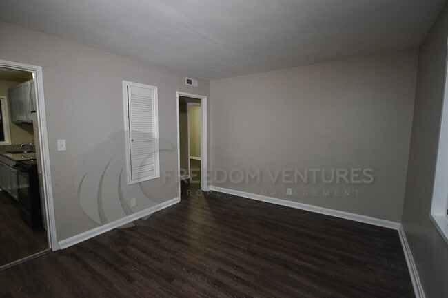 Building Photo - 7720 5th Ave S
