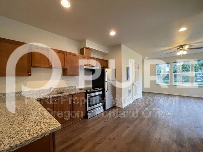 Foto del edificio - 5490 SE Milwaukie Ave