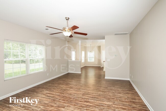 Foto del edificio - 1531 Pecan Ln