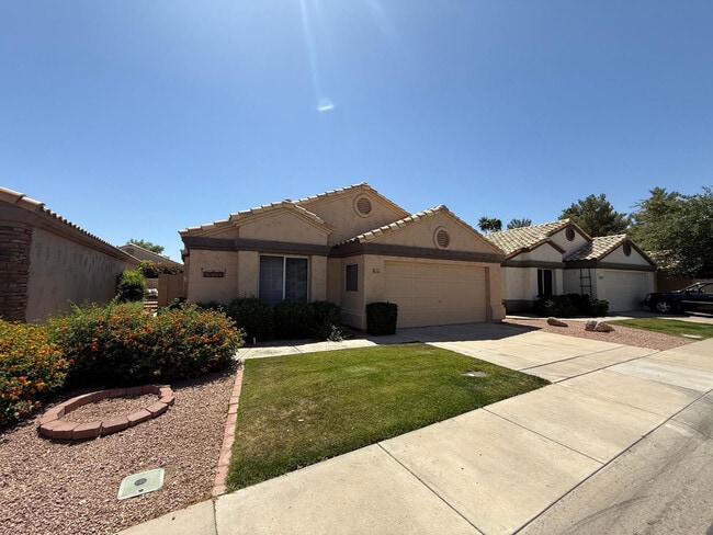 Foto del edificio - 14535 W Zuni Trail